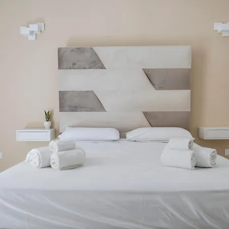 Diana - Luxury - Centro Apartment